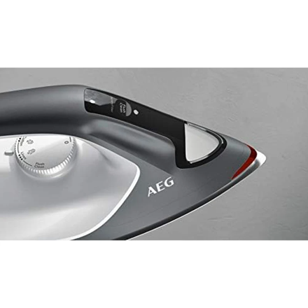 اتو مخزن دار آاگ مدل ST6-1-8EG