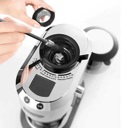 آسیاب قهوه دلونگی مدل KG521M