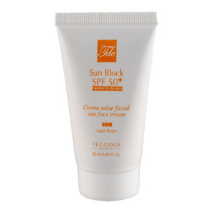 ضد آفتاب تگودر spf 50 مناسب پوست نرمال تا خشک 50 میل