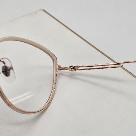 عینک زنانه Valenza مدل گوشه دار کد 009