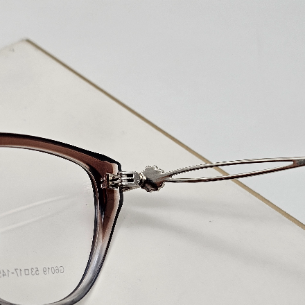 عینک زنانه Valenza مدل گوشه دار  کد 012