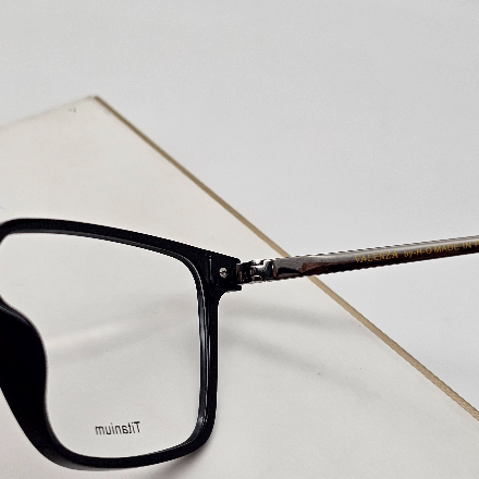 عینک مردانه Valenza مدل کلاسیک کد 025