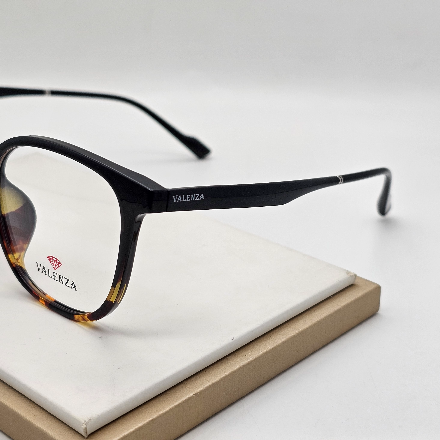 عینک مردانه و پسرانه Sunrise مدل اسپورت کد 033