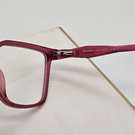 عینک زنانه Sunrise مدل گوشه دار کد 038