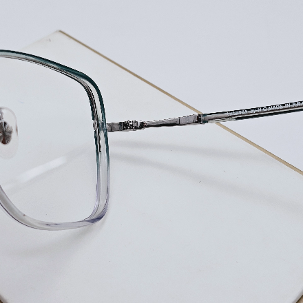 عینک پسرانه و دخترانه Valenza مدل اسپورت کد 047