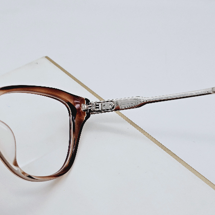 عینک زنانه Valenza مدل گوشه دار کد 048