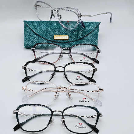 عینک زنانه Valenza مدل گوشه دار کد 049